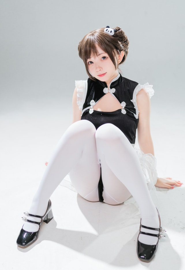 花铃 – NO.08 高叉小熊猫 [85P-538MB]预览图 2